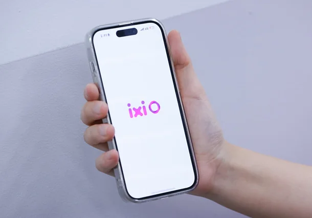 ixi-O service image